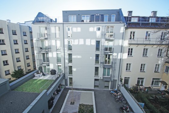 Buero-Helmling-Referenz-L79-06